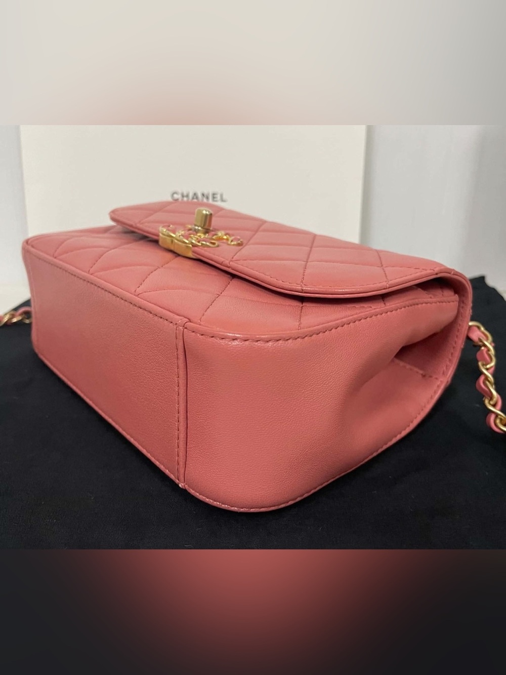 Chanel Rose Quilted Lambskin Chain Infinity Shoulder Bag - Picture 12 of 12
